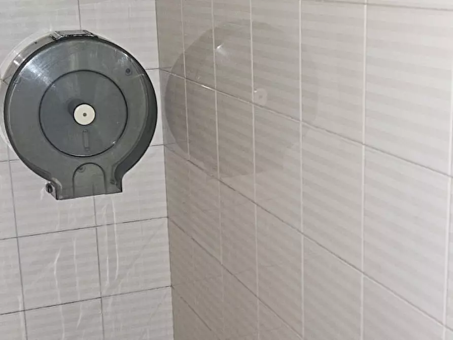 Immagine 7 di Ufficio in affitto  a Este