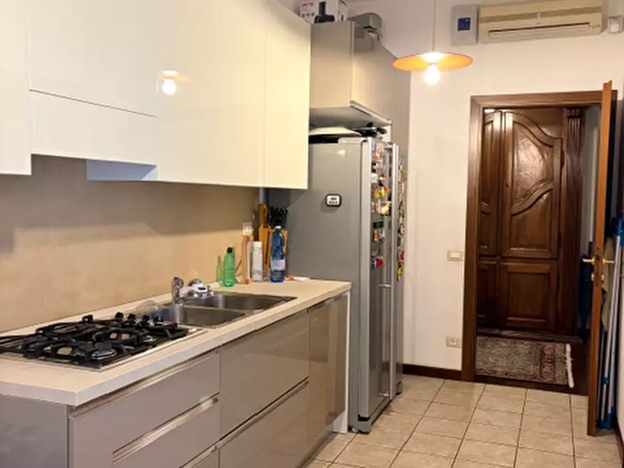 Immagine 9 di Appartamento in vendita  in Largo Europa a Padova