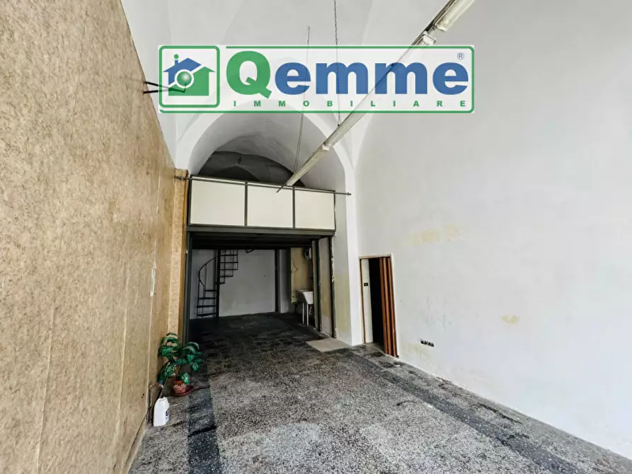 Immagine 4 di Negozio in vendita  in Via Dante Alighieri a San Cesario Di Lecce