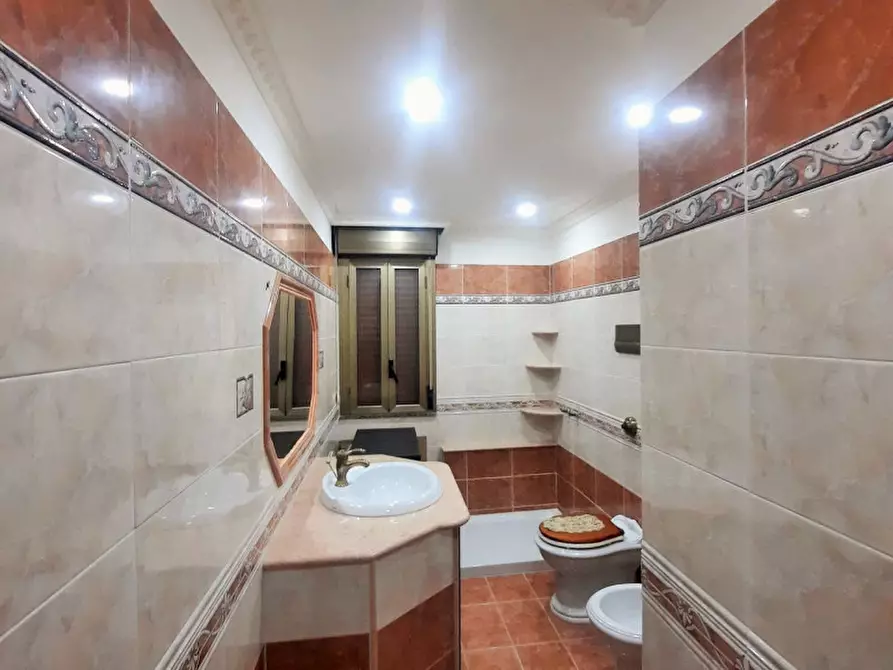 Immagine 18 di Appartamento in vendita  in Via Altofonte a Palermo