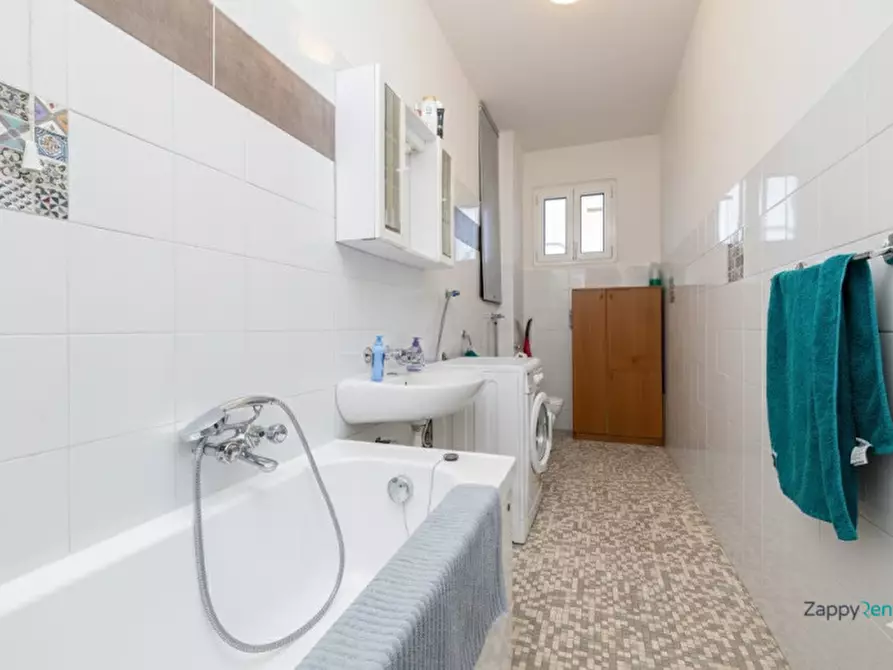 Immagine 23 di Appartamento in affitto  in Via dei Salici, 45 a Cesano Boscone