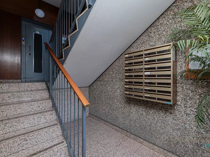 Immagine 30 di Appartamento in affitto  in Via dei Salici, 45 a Cesano Boscone