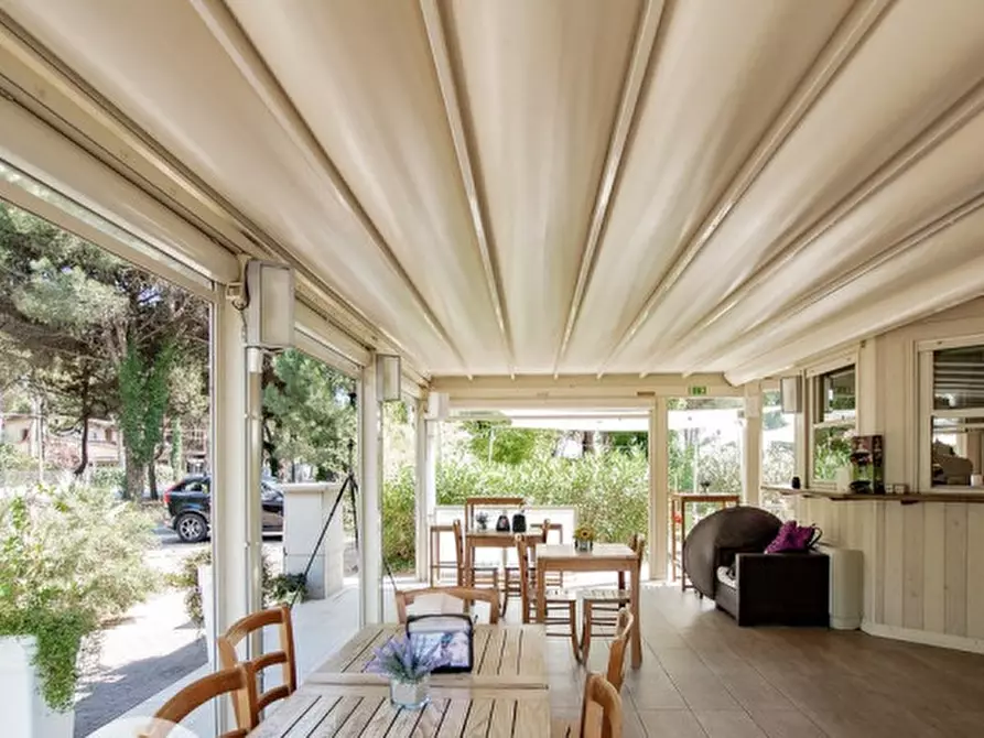 Immagine 9 di Attività commerciale in affitto  in Viale dei Pini 3 a Cesenatico