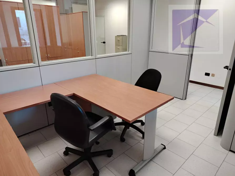 Immagine 6 di Ufficio in vendita  a Massanzago