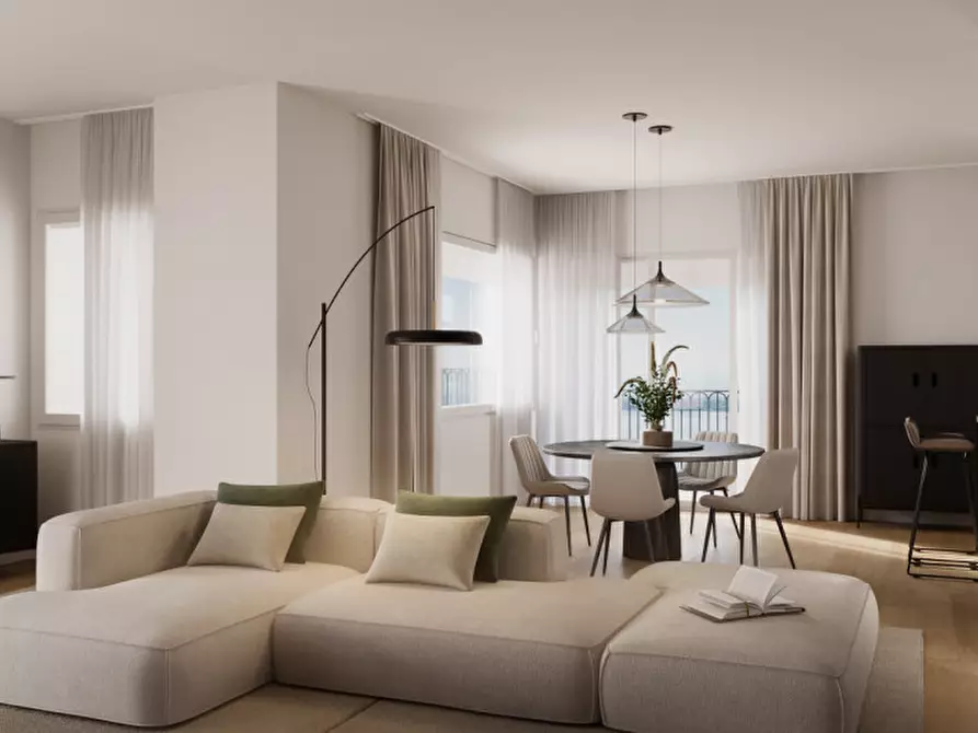 Immagine 6 di Appartamento in vendita  a Desenzano Del Garda