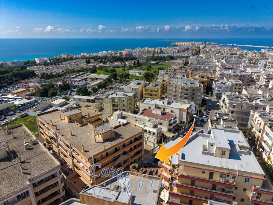 Immagine 2 di Appartamento in vendita  in Via Goldoni a Gallipoli