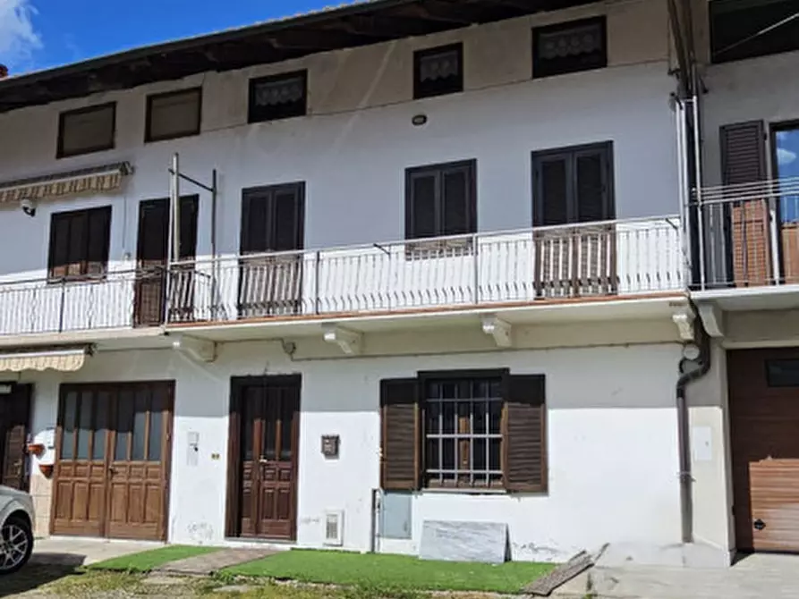 Immagine 3 di Casa indipendente in vendita  in Via Cesare Battisti, 13 a Favria