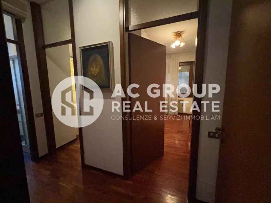 Immagine 15 di Appartamento in vendita  in Via Varese a Saronno