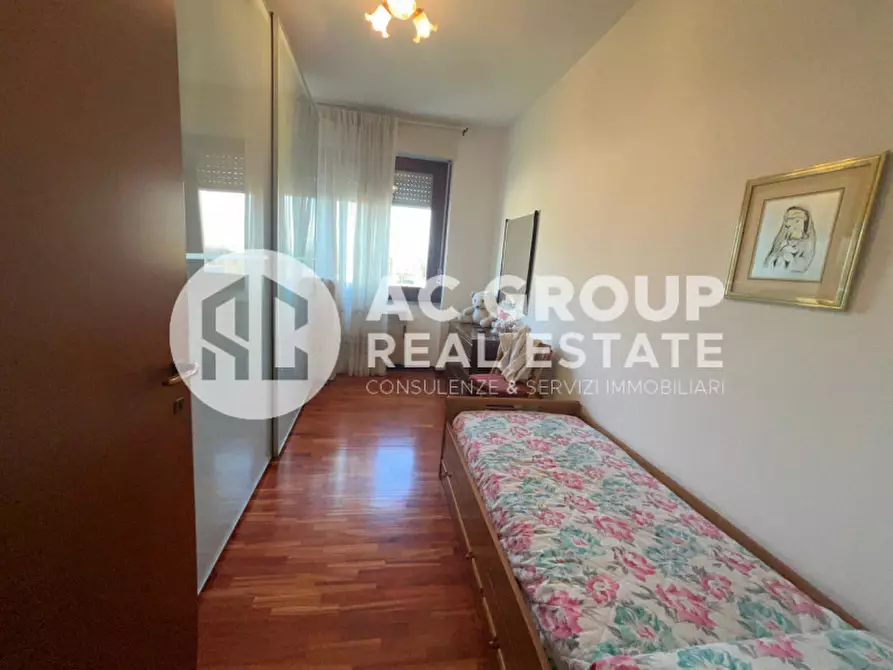 Immagine 19 di Appartamento in vendita  in Via Varese a Saronno