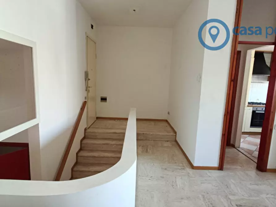 Immagine 9 di Appartamento in vendita  a Rovigo
