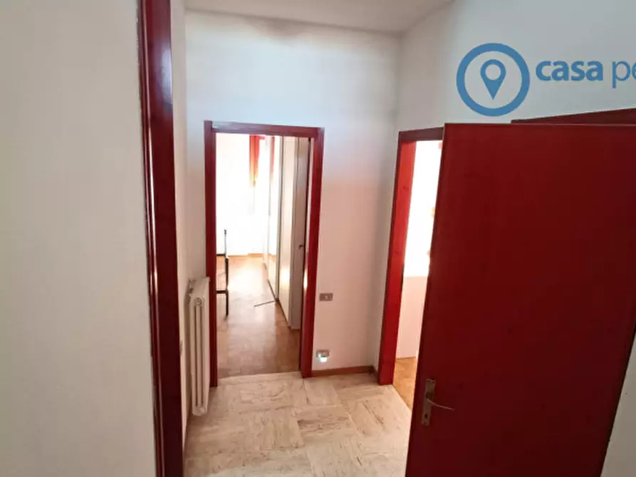 Immagine 11 di Appartamento in vendita  a Rovigo