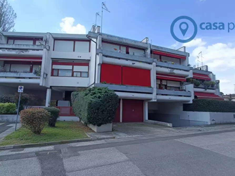 Immagine 21 di Appartamento in vendita  a Rovigo