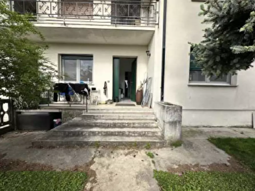 Immagine 3 di Casa bifamiliare in vendita  in Via Lombardia, 25 a Porcia