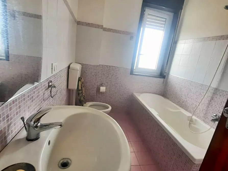 Immagine 12 di Appartamento in vendita  in Via Sperone a Palermo