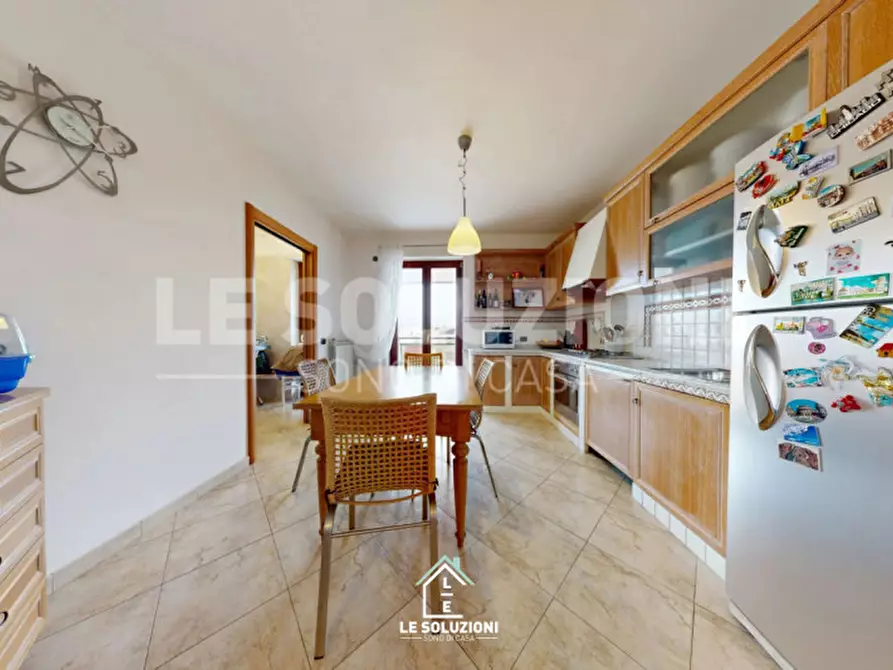 Immagine 5 di Appartamento in vendita  in Via Conversano a Castellana Grotte