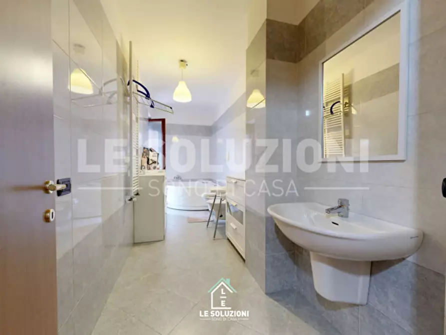 Immagine 21 di Appartamento in vendita  in Via Conversano a Castellana Grotte