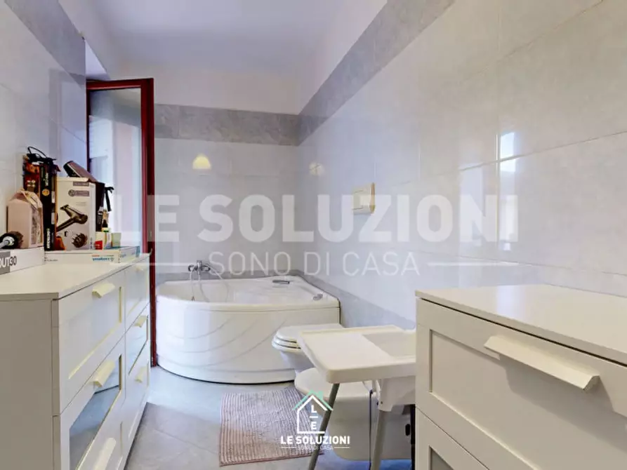 Immagine 21 di Appartamento in vendita  in Via Conversano a Castellana Grotte