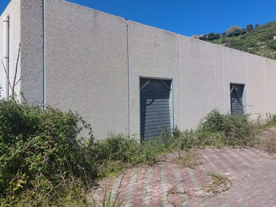 Immagine 5 di Capannone industriale in vendita  in Via Torrente Trapani, Messina ME, Italia a Messina