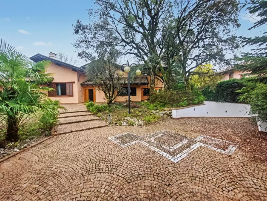 Immagine 16 di Villa in vendita  in Via Enrico Fermi, 20, 22070 Limido Comasco CO, Italia a Limido Comasco