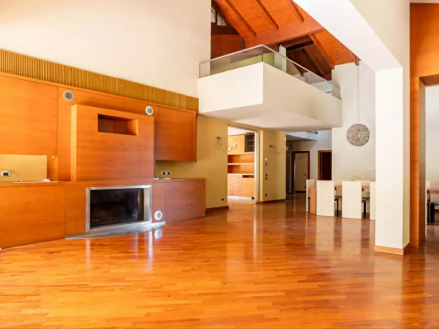 Immagine 23 di Villa in vendita  in Via Enrico Fermi, 20, 22070 Limido Comasco CO, Italia a Limido Comasco