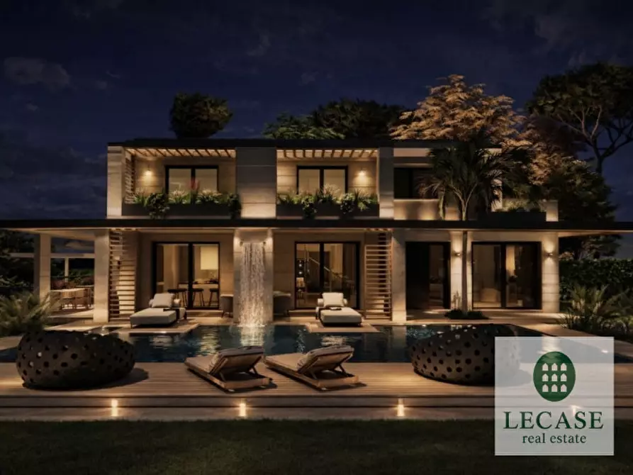 Immagine 1 di Villa in vendita  in Via Giuseppe Viner a Forte Dei Marmi