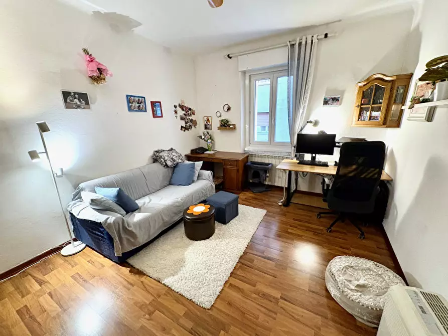 Immagine 1 di Appartamento in vendita  in Via San Servolo, 5 a Trieste