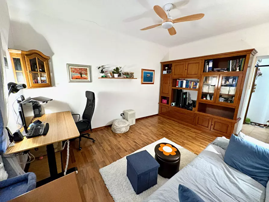 Immagine 2 di Appartamento in vendita  in Via San Servolo, 5 a Trieste