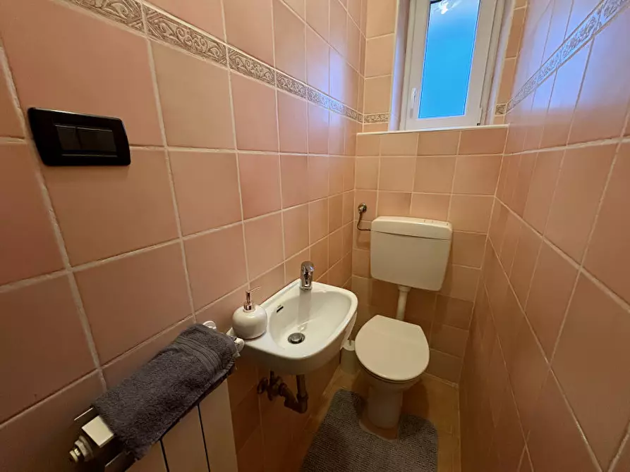 Immagine 32 di Appartamento in vendita  in Via San Servolo, 5 a Trieste