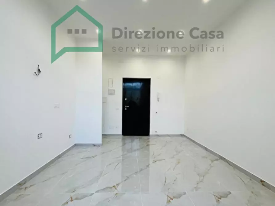 Immagine 2 di Appartamento in vendita  in CORSO MALTA a Napoli