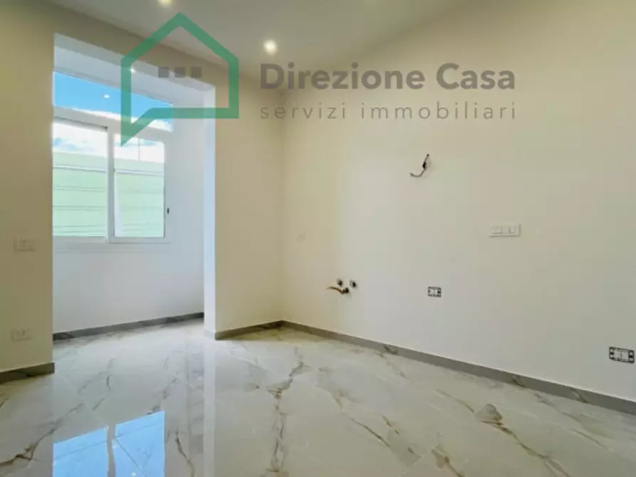 Immagine 5 di Appartamento in vendita  in CORSO MALTA a Napoli