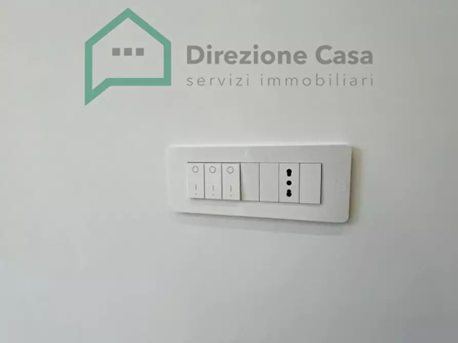 Immagine 7 di Appartamento in vendita  in CORSO MALTA a Napoli