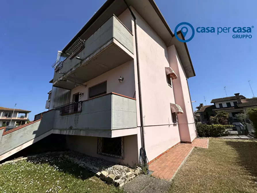Immagine 1 di Villetta a schiera in vendita  in Via Cao Marina a Porto Viro