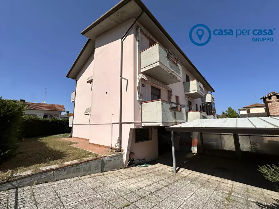 Immagine 3 di Villetta a schiera in vendita  in Via Cao Marina a Porto Viro