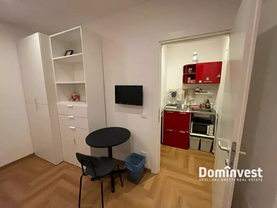 Immagine 2 di Camera in affitto  in Via Di San Quintino a Roma