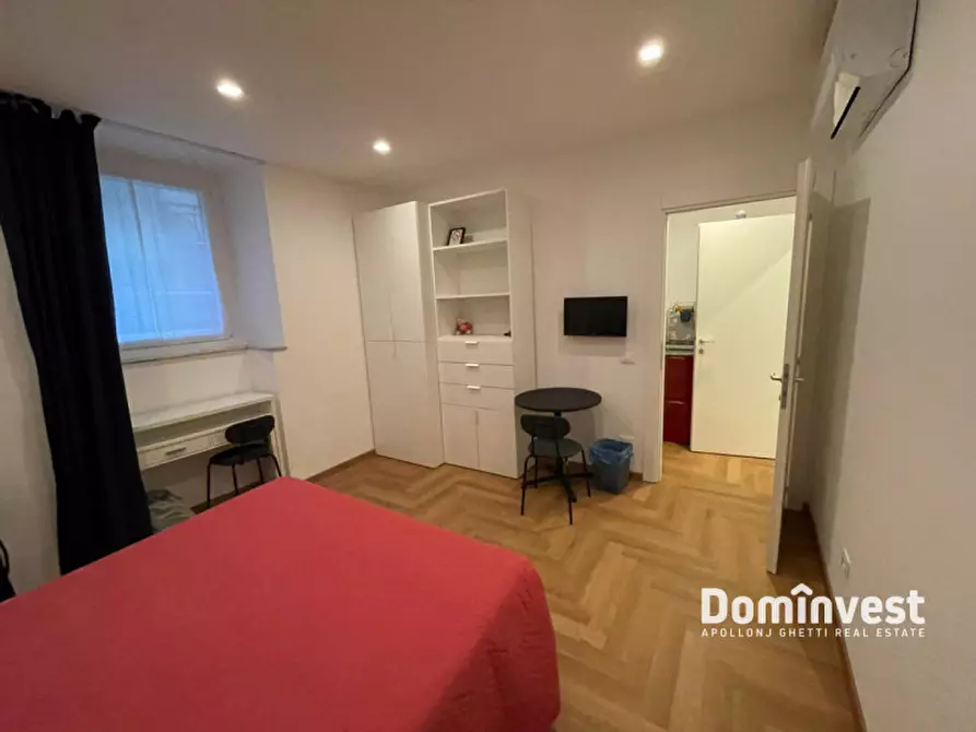 Immagine 4 di Camera in affitto  in Via Di San Quintino a Roma