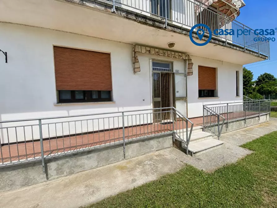 Immagine 1 di Appartamento in vendita  in Via Giulio Pastore a Porto Tolle