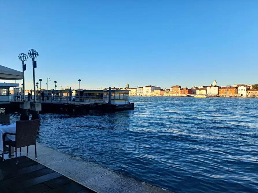 Immagine 1 di Appartamento in vendita  in Giudecca a Venezia