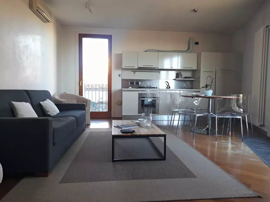 Immagine 7 di Appartamento in vendita  in Giudecca a Venezia