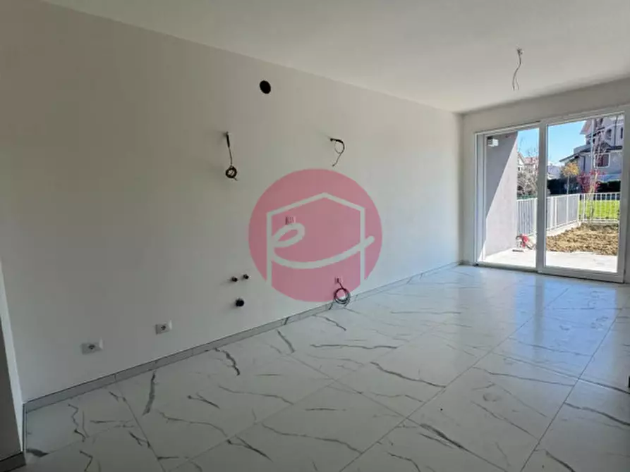 Immagine 9 di Appartamento in vendita  a San Mauro Pascoli