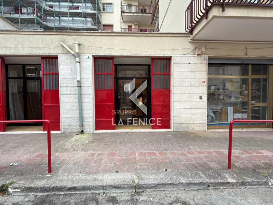 Immagine 6 di Attività commerciale in vendita  in Via Giovanni Giolitti 6 a Martina Franca