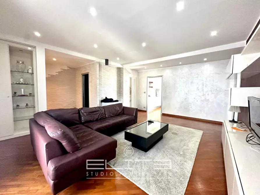 Immagine 2 di Appartamento in vendita  in Via Mario Torresi a Ancona