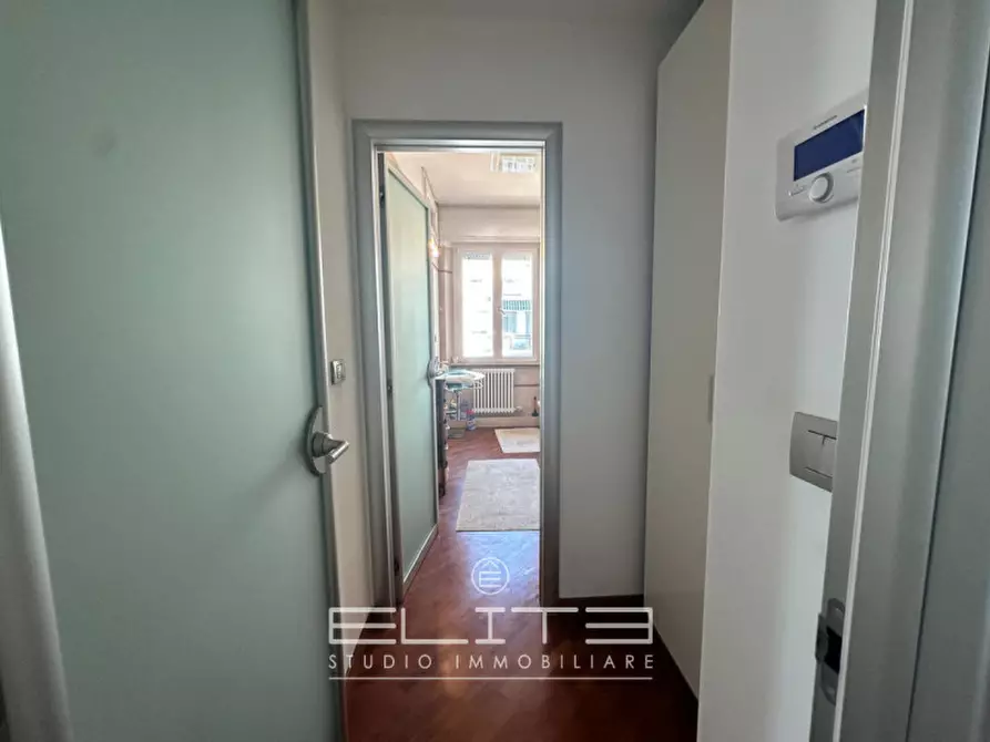 Immagine 11 di Appartamento in vendita  in Via Mario Torresi a Ancona