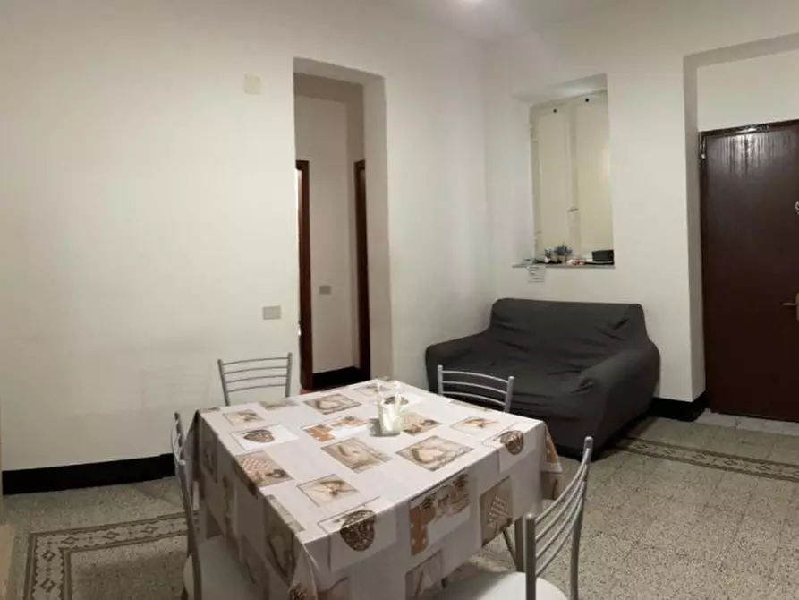 Immagine 2 di Camera in affitto  in Via Turba a Palermo