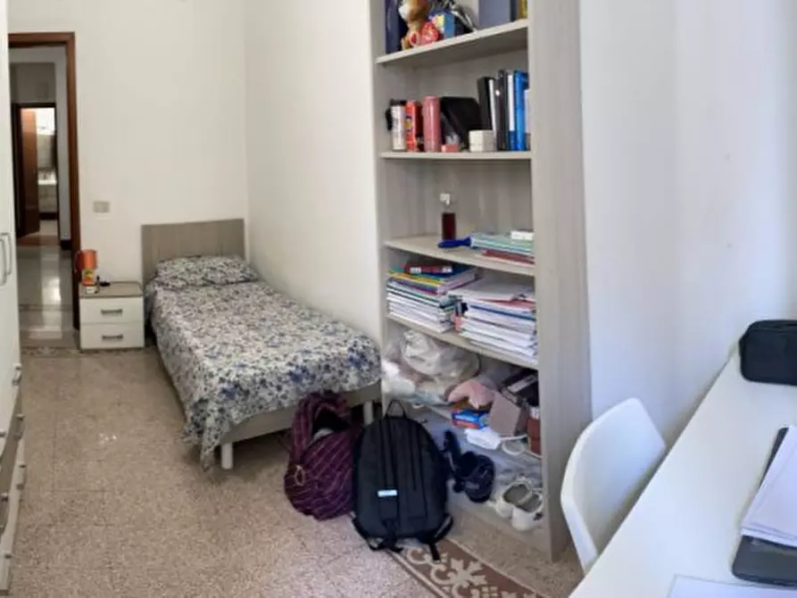 Immagine 8 di Camera in affitto  in Via Turba a Palermo