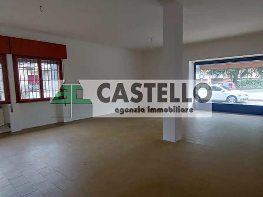 Immagine 1 di Negozio in vendita  in Via Antonio Gramsci 2 a Cadoneghe