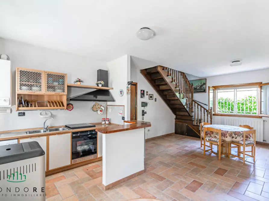 Immagine 2 di Villetta a schiera in vendita  in Via Migliarine a Monghidoro