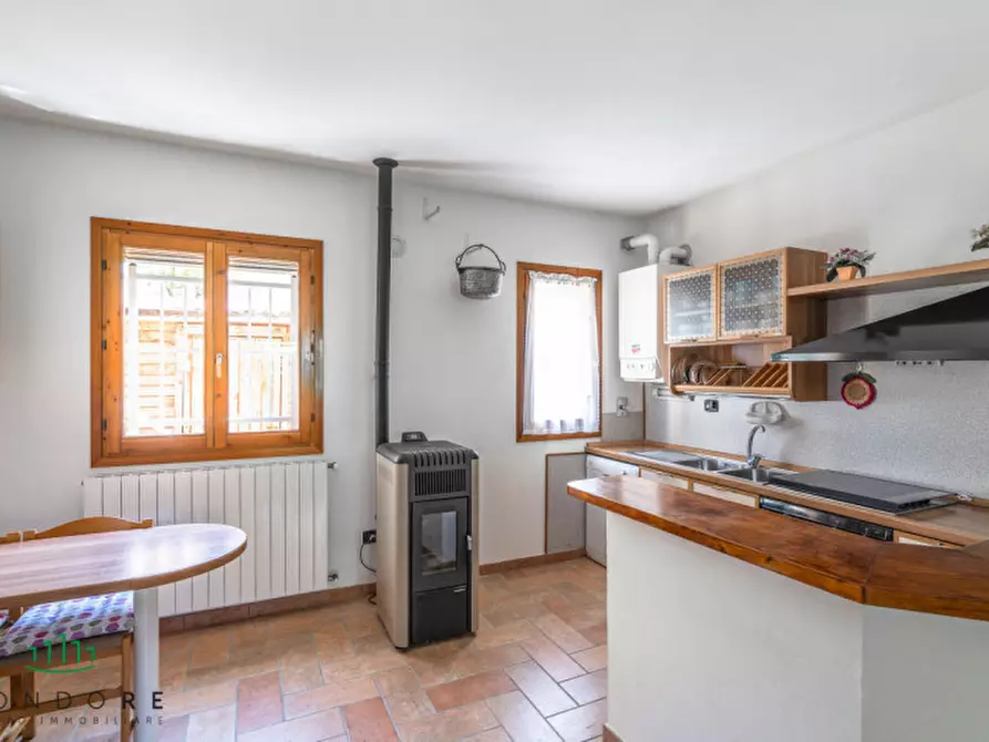 Immagine 7 di Villetta a schiera in vendita  in Via Migliarine a Monghidoro