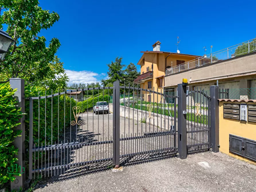 Immagine 44 di Villetta a schiera in vendita  in Via Migliarine a Monghidoro