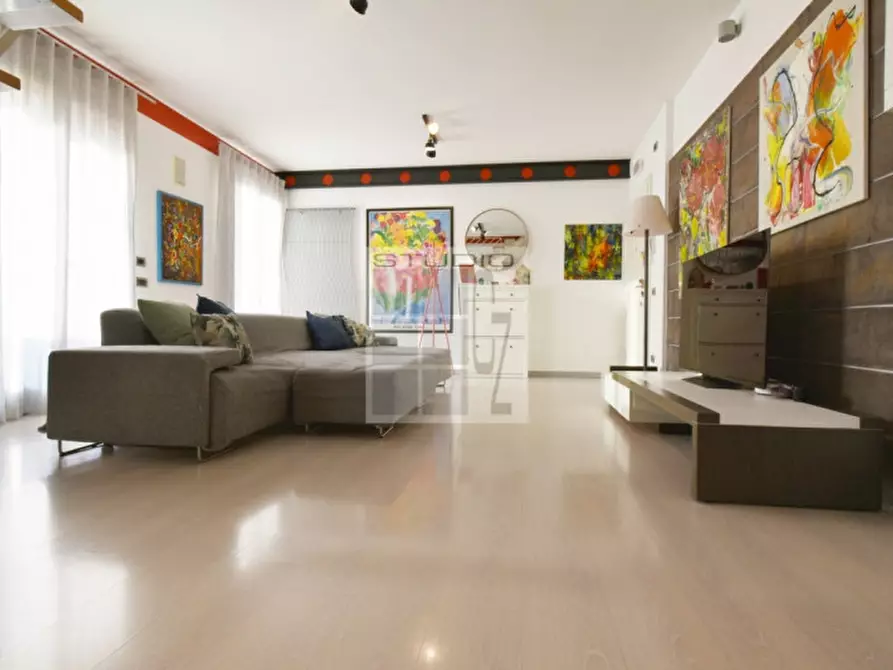 Immagine 1 di Appartamento in vendita  in Via Ruzzante a Loreggia