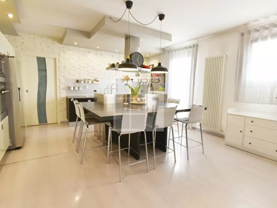 Immagine 11 di Appartamento in vendita  in Via Ruzzante a Loreggia